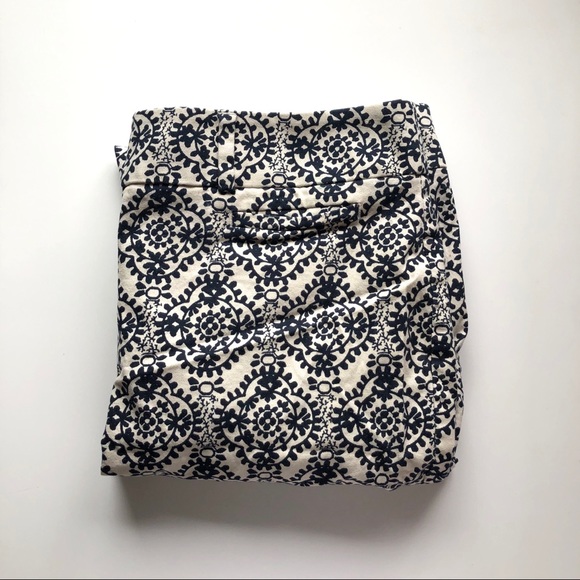 LOFT Pants - LOFT Floral Crop Pants